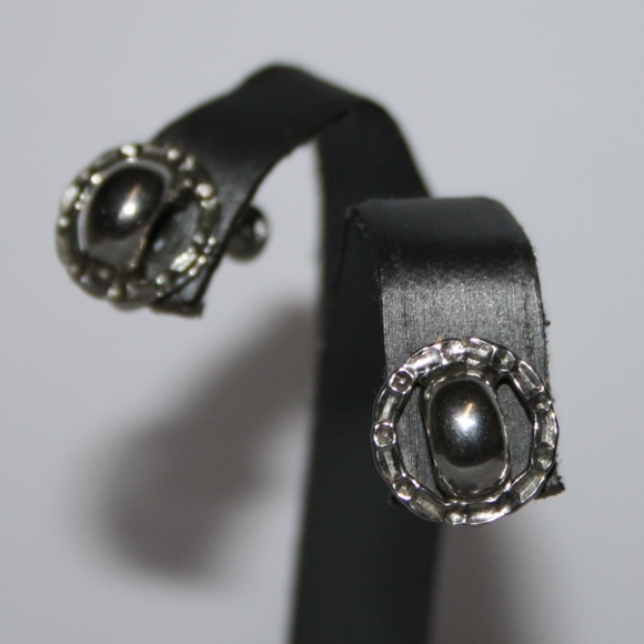 Delsa Jewelry - Vintage Delsa Silver earrings